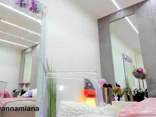 YannaMiana webcam
