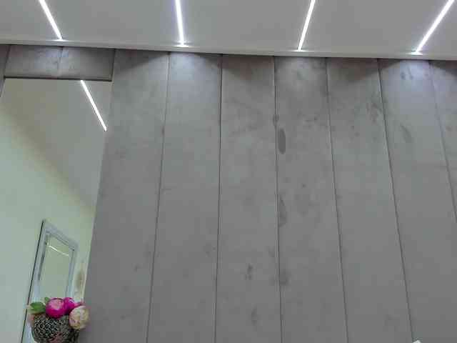 YannaMiana webcam
