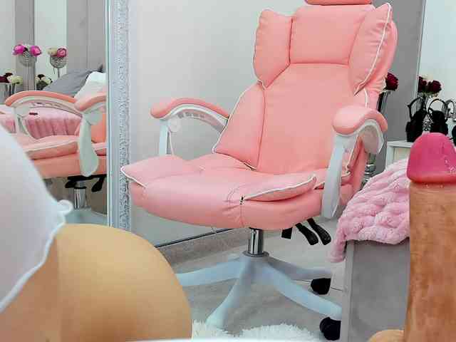 YannaMiana webcam