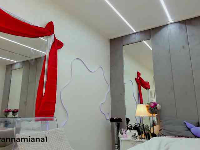 YannaMiana webcam