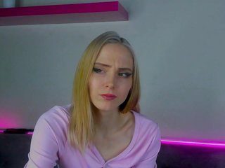 GinaLovely Porn Show
