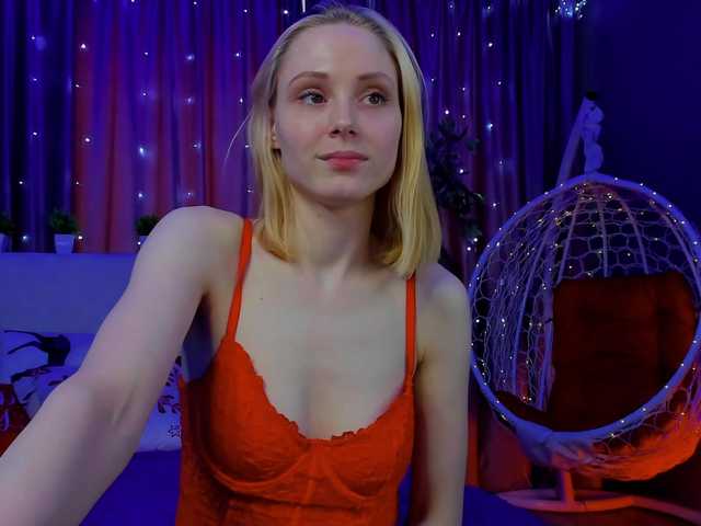 GinaLovely's BongaCams show and profile