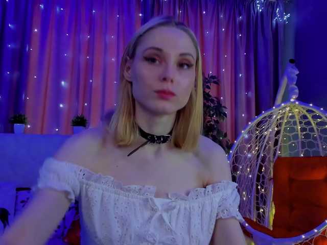 GinaLovely's BongaCams show and profile