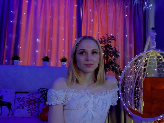 GinaLovely's BongaCams show and profile