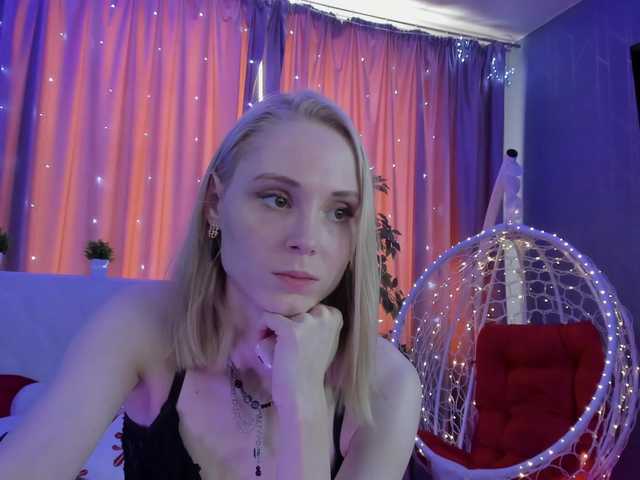 GinaLovely's BongaCams show and profile