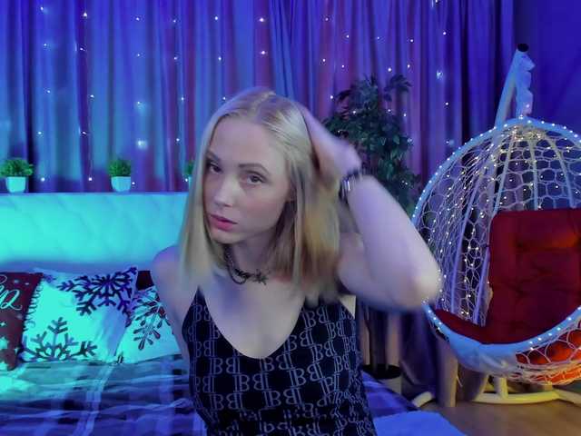 GinaLovely's BongaCams show and profile