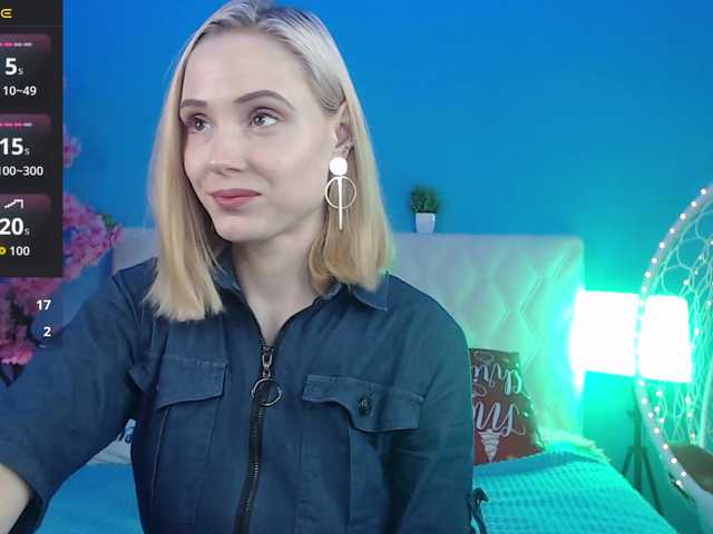 GinaLovely's BongaCams show and profile