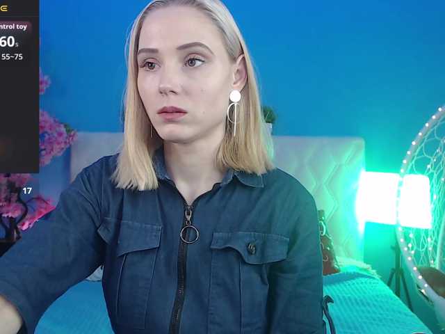 GinaLovely's BongaCams show and profile