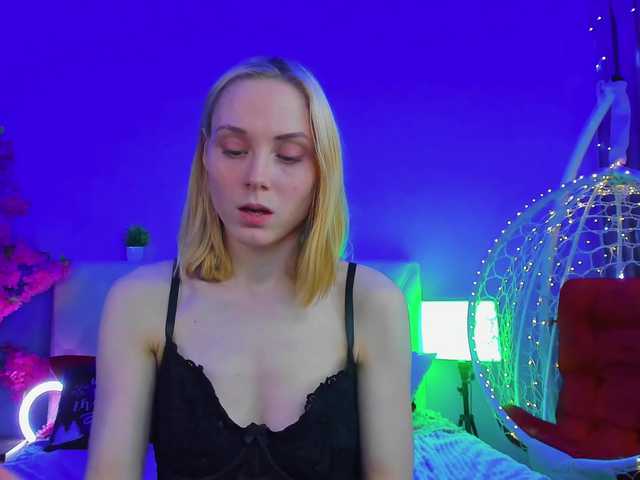 GinaLovely's BongaCams show and profile