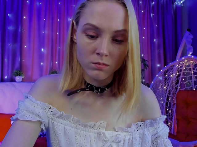 GinaLovely's BongaCams show and profile