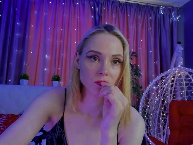 GinaLovely's BongaCams show and profile