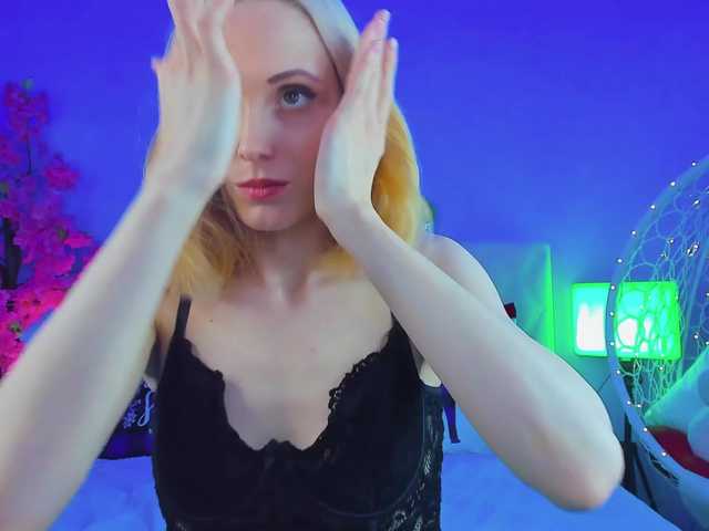 GinaLovely's BongaCams show and profile
