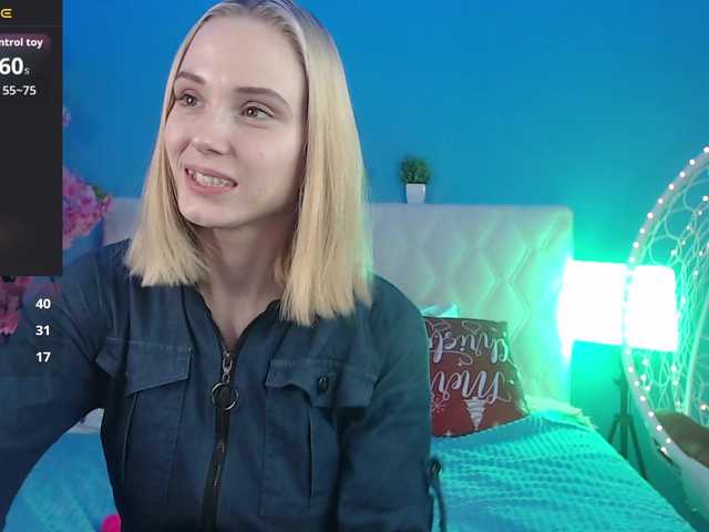 GinaLovely's BongaCams show and profile