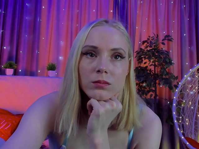 GinaLovely's BongaCams show and profile