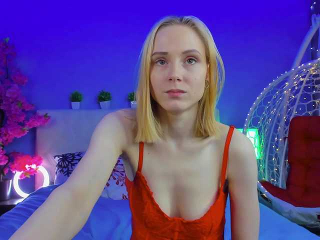 GinaLovely's BongaCams show and profile