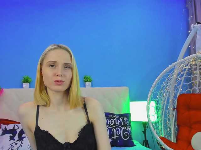 GinaLovely's BongaCams show and profile