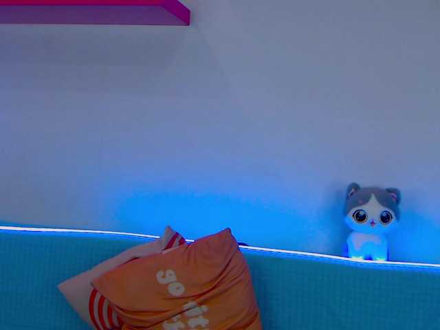  GinaLovely chat room