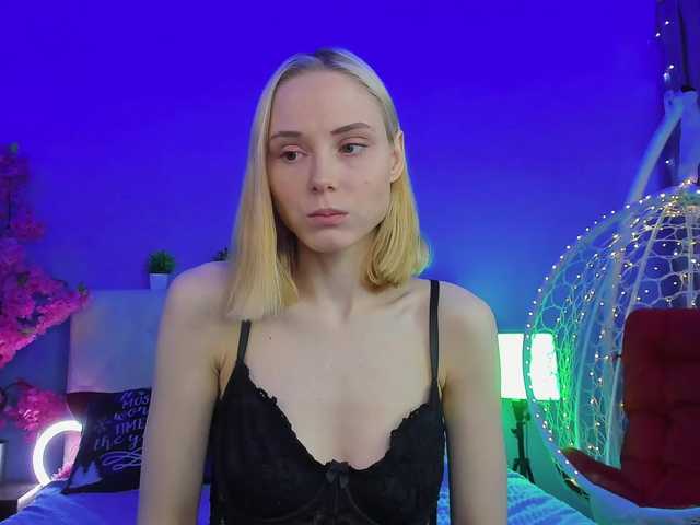 GinaLovely's BongaCams show and profile