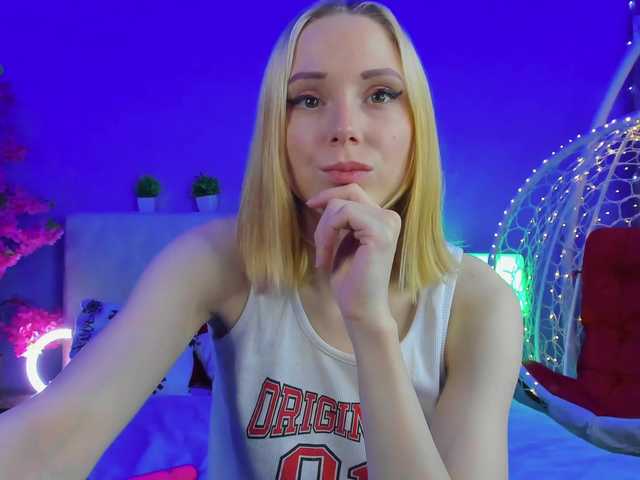 GinaLovely's BongaCams show and profile