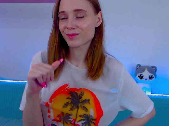 GinaLovely webcam