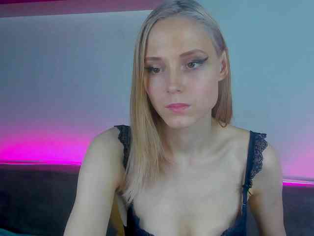 GinaLovely webcam