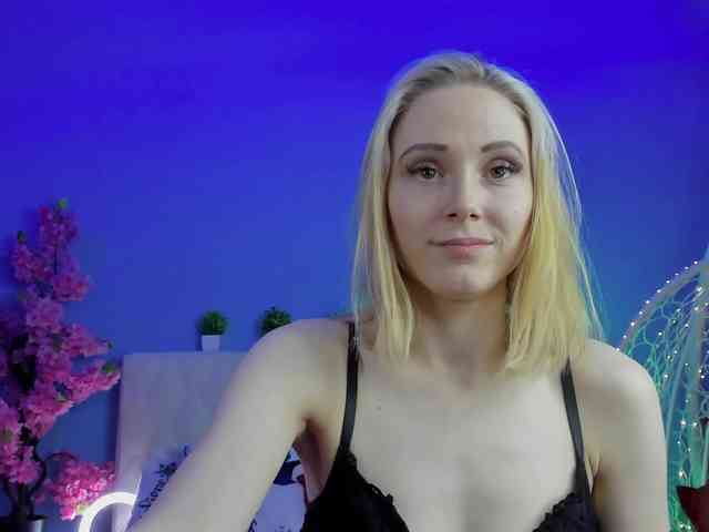 GinaLovely webcam