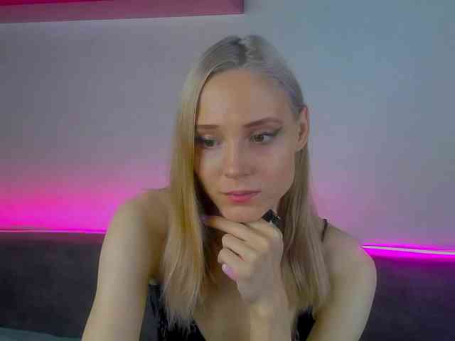 GinaLovely GinaLovely