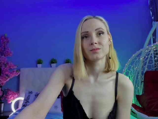 GinaLovely webcam