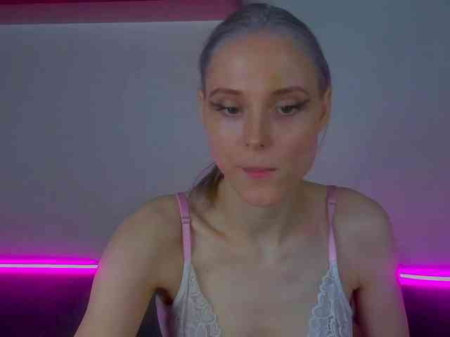 GinaLovely GinaLovely