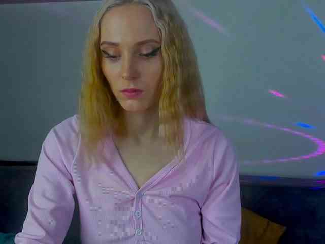 GinaLovely GinaLovely