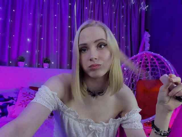 GinaLovely webcam