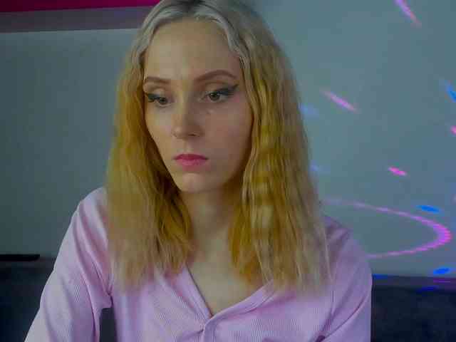 GinaLovely GinaLovely