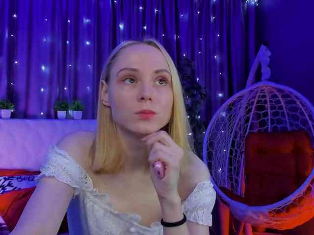 GinaLovely GinaLovely