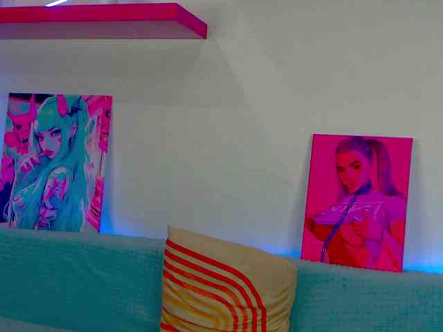 GinaLovely webcam