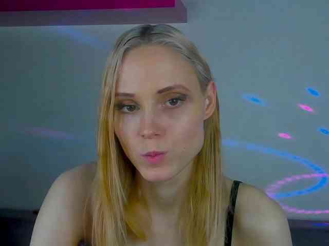 GinaLovely GinaLovely