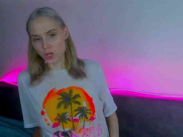 GinaLovely webcam