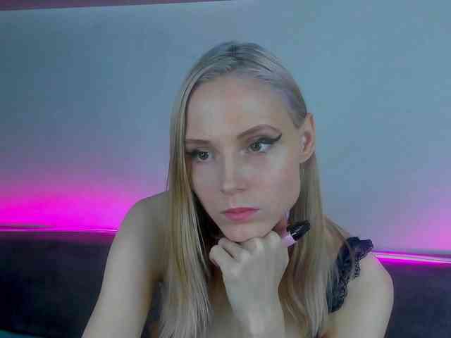 GinaLovely GinaLovely