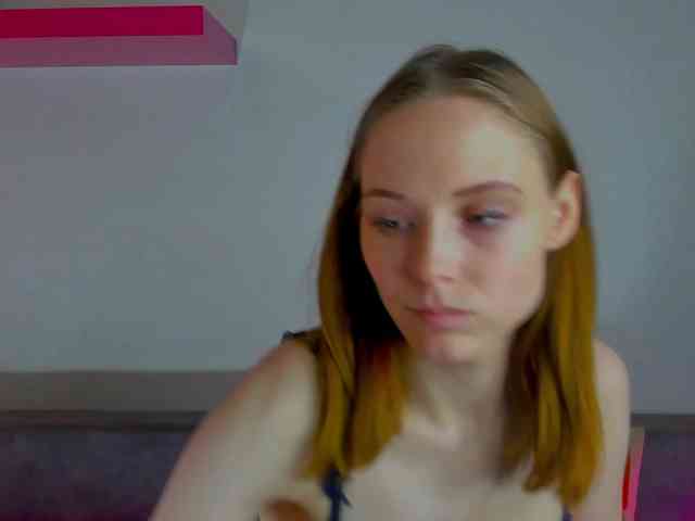 GinaLovely webcam