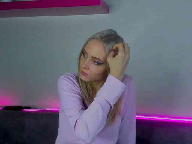 GinaLovely GinaLovely