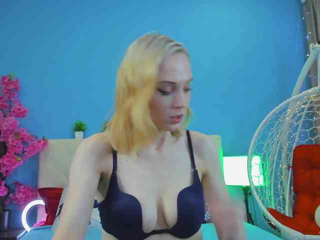 GinaLovely webcam