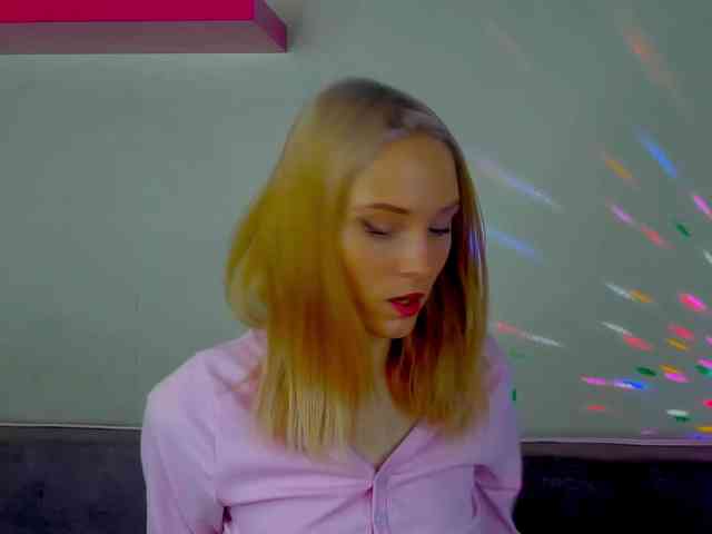 GinaLovely GinaLovely