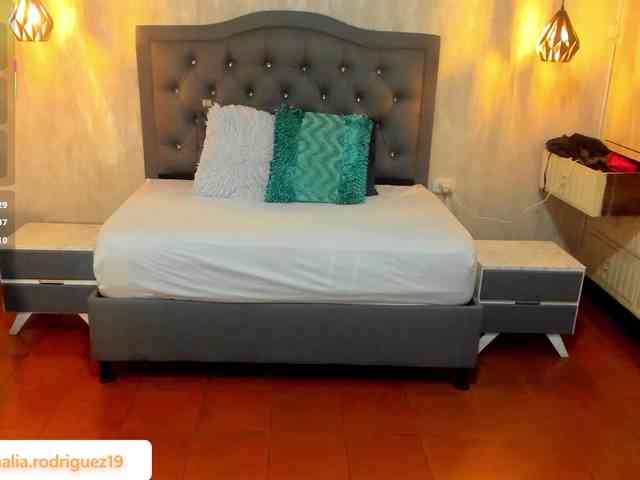 Nathalia-rodriguezz webcam