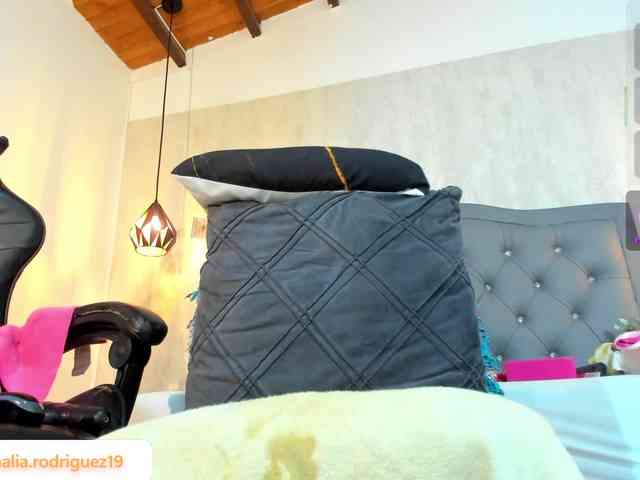 Nathalia-rodriguezz webcam