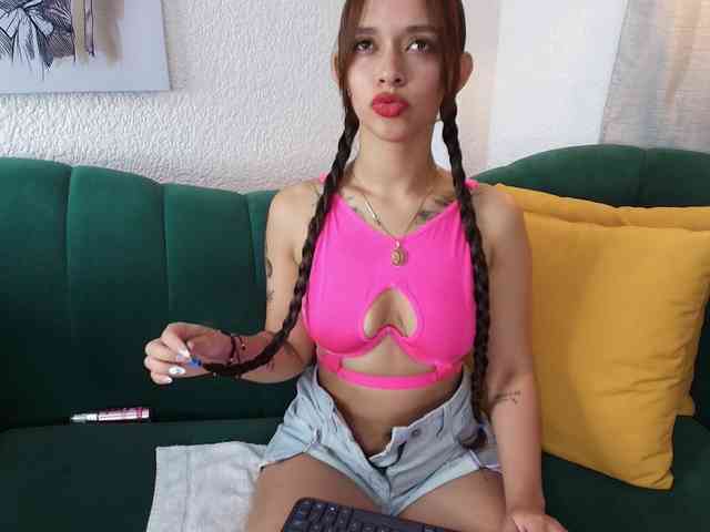 alicia--kiss