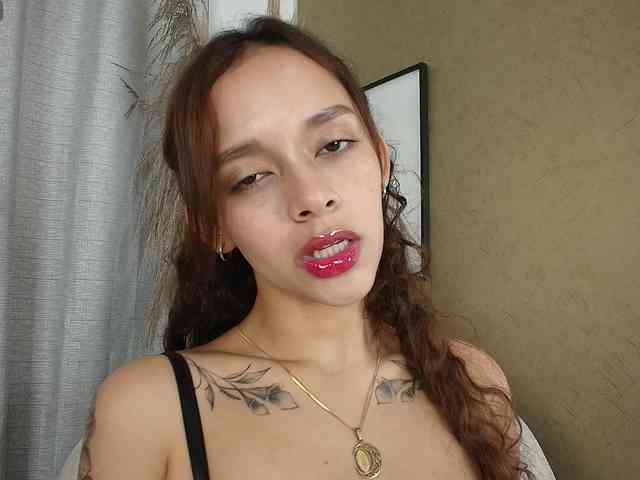 alicia--kiss webcam