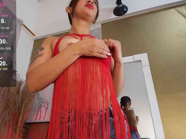alicia--kiss webcam