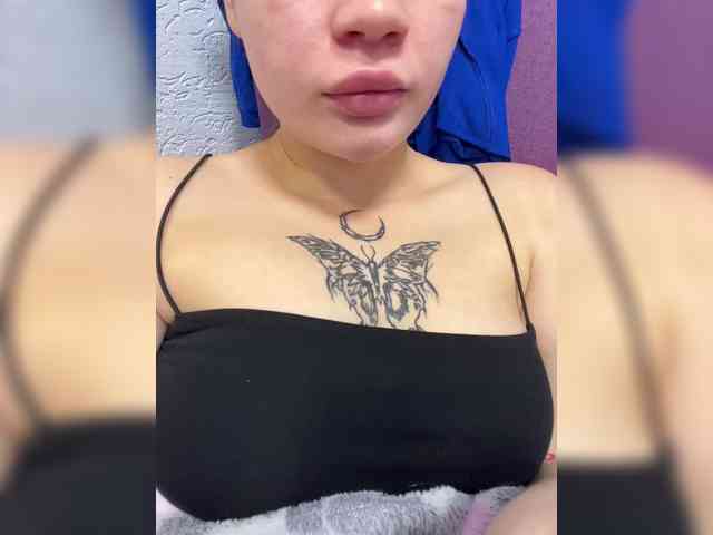 Irina1221 webcam