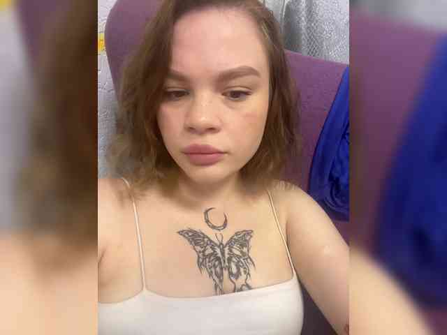 Irina1221 webcam