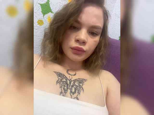 Irina1221 webcam