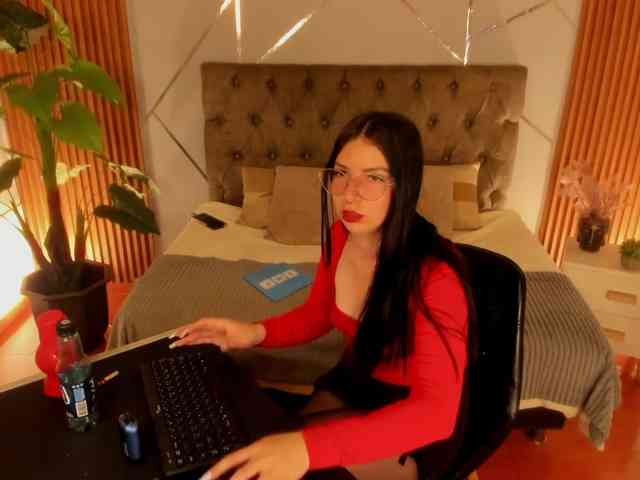 Chiaraa-Fiore webcam